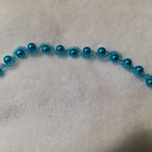 Handmade wire beaded bracelet with clasp